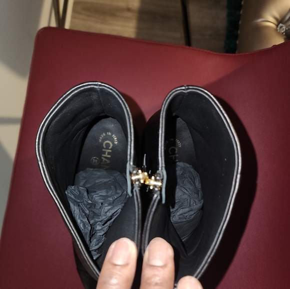 Gorgeous Authentic Chanel Ankle Boots - Picture 9 of 9
